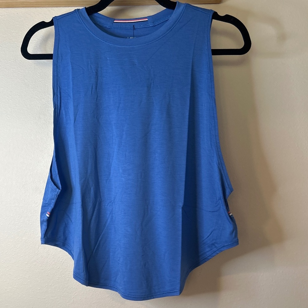 NWT FOURLAPS CURVE TANK IN AZURE - Picture 7 of 8